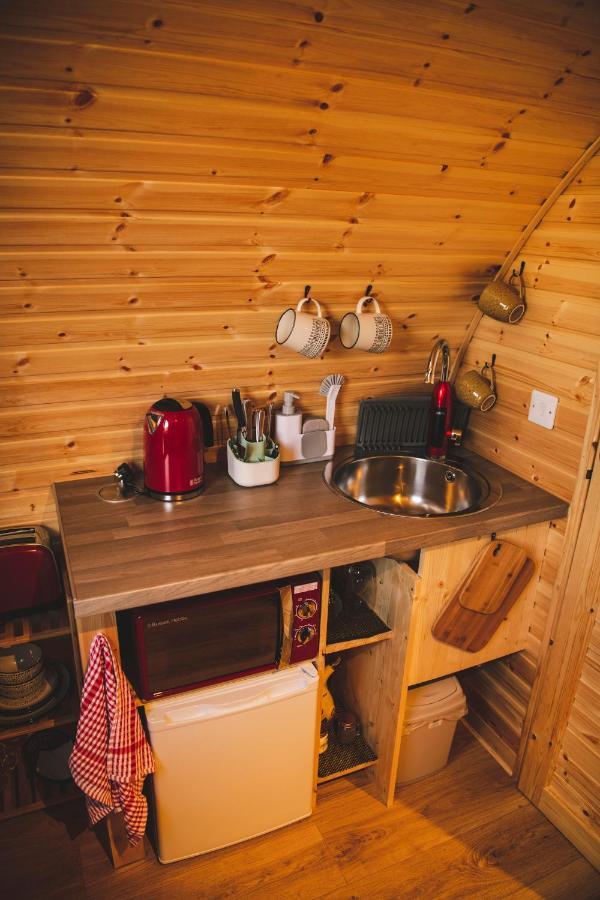 רויברידג' Highland & Transylvania Glamping Pods מראה חיצוני תמונה