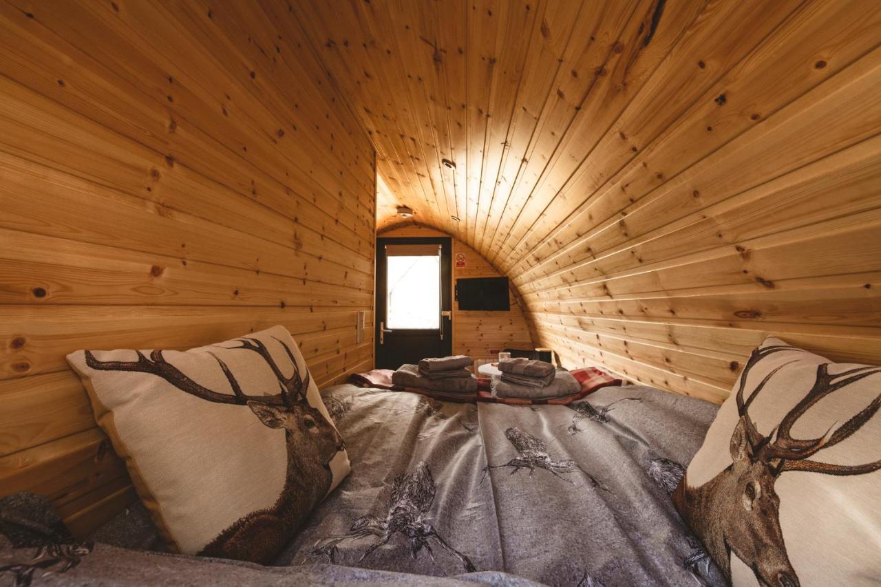 רויברידג' Highland & Transylvania Glamping Pods מראה חיצוני תמונה