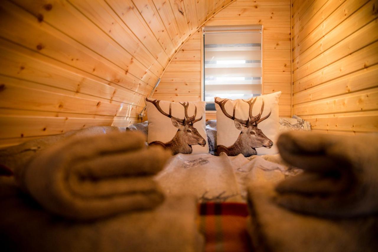רויברידג' Highland & Transylvania Glamping Pods מראה חיצוני תמונה