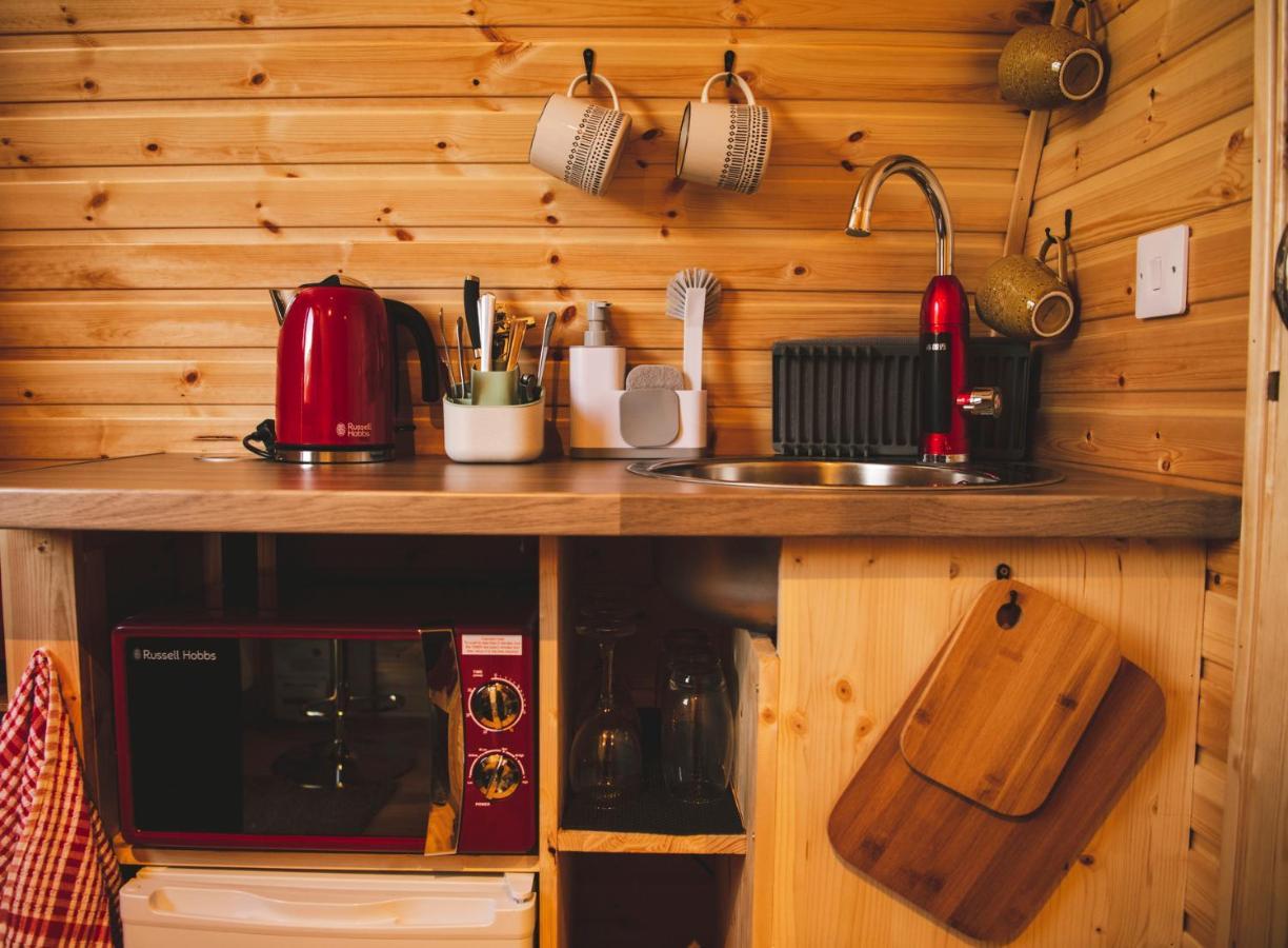 רויברידג' Highland & Transylvania Glamping Pods מראה חיצוני תמונה