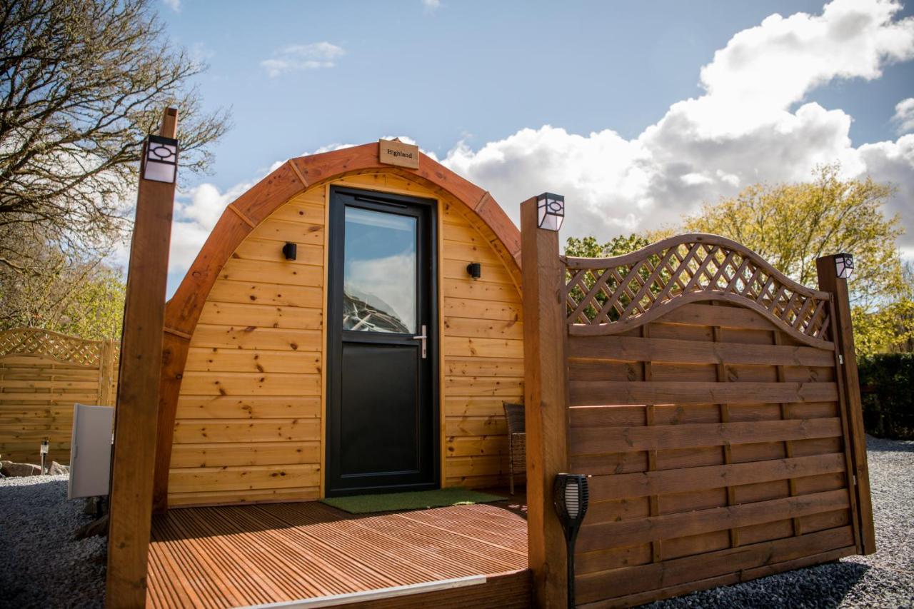 רויברידג' Highland & Transylvania Glamping Pods מראה חיצוני תמונה